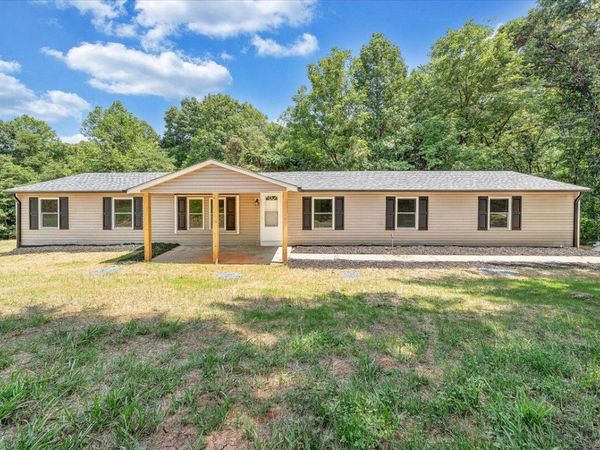 265 Meadow DR , Hardy, VA 24101