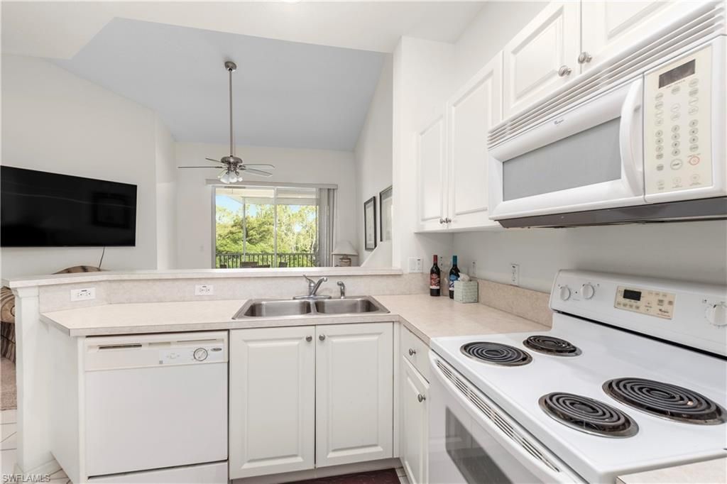 4219 Liron Ave , Unit 203, Fort Myers, FL 33916 Photo