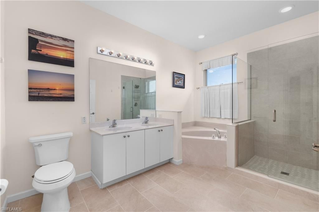4219 Liron Ave , Unit 203, Fort Myers, FL 33916 Photo