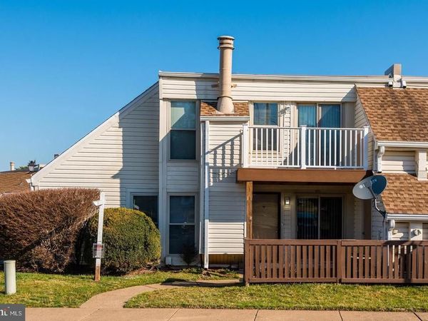 1001 WARWICK COURT, STERLING, VA 20164