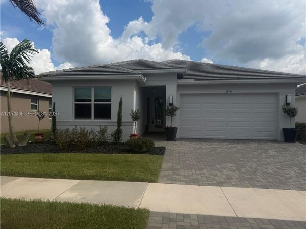 13542 SW Oceanus Blvd, Port St. Lucie, FL 34987
