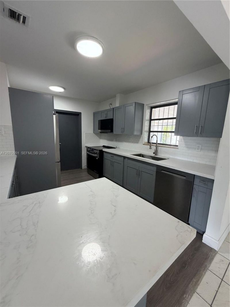 4175 SW 87th Ave , Unit 1, Miami, FL 33165 Photo