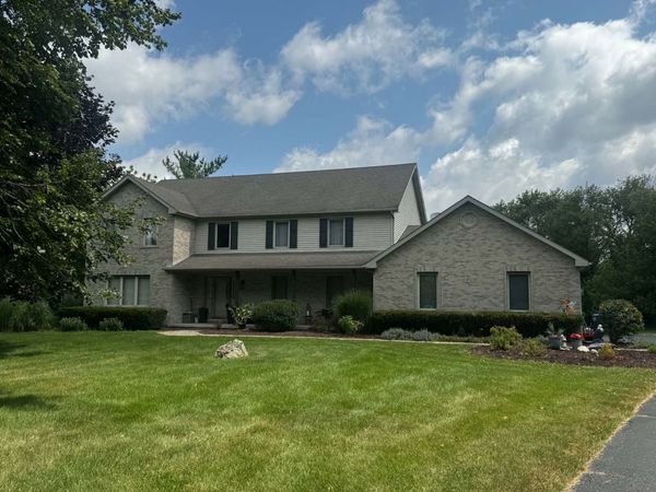 8N055 Secretariat Court , St. Charles, IL 60175