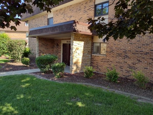 9165 North Road , Unit F, Palos Hills, IL 60465