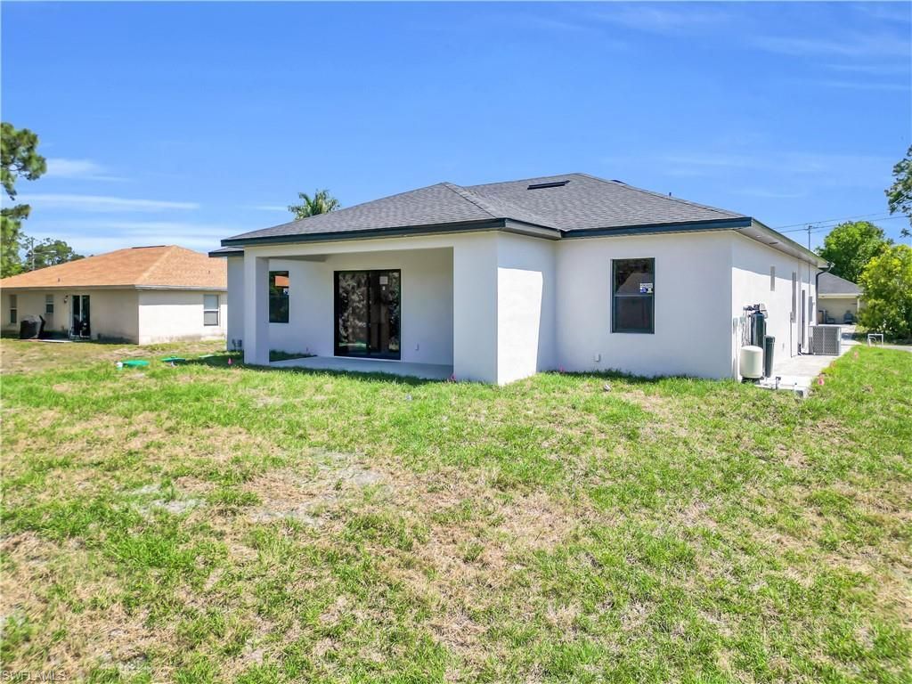 4204 3rd St W, Lehigh Acres, FL 33971 Photo