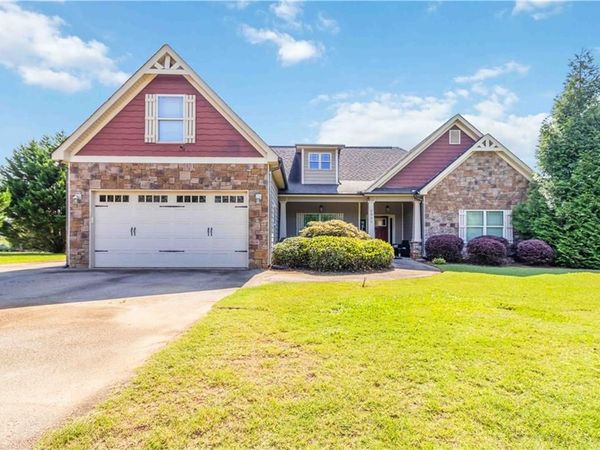 2825 S Ola Road , Locust Grove, GA 30248