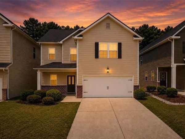 281 Emporia Loop , Mcdonough, GA 30253