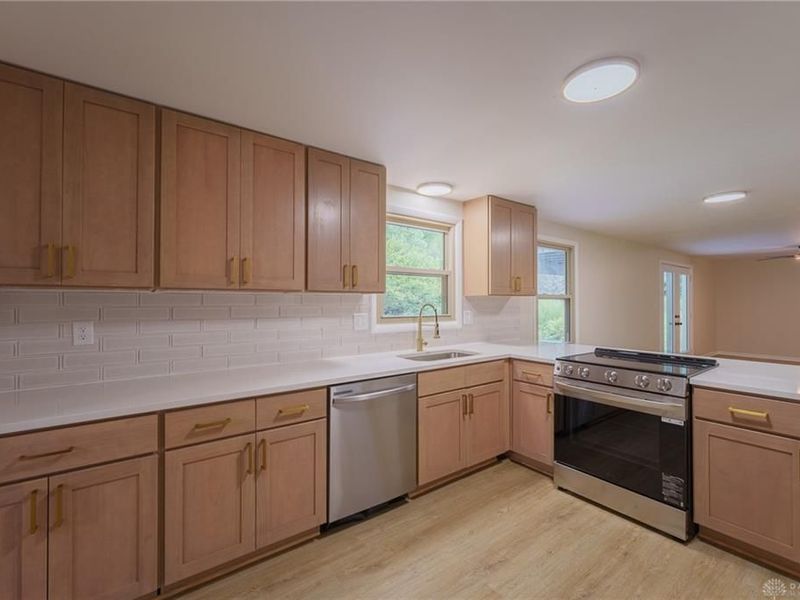 7321 Union Schoolhouse Road, Riverside, OH 45424 Photo 15
