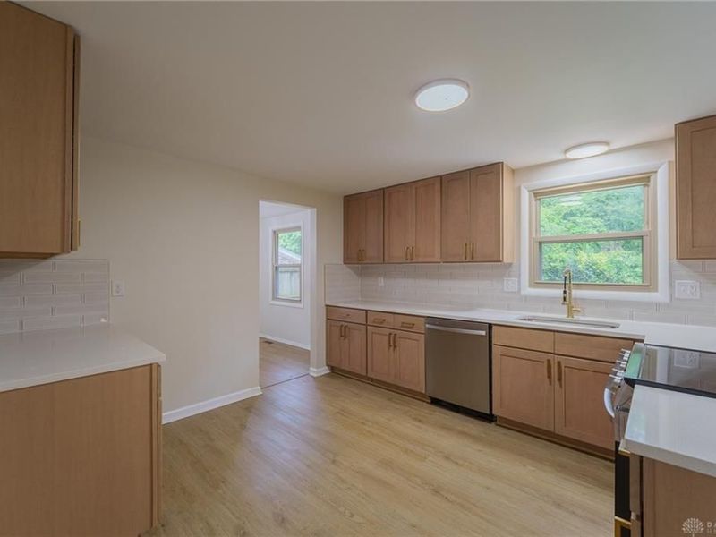 7321 Union Schoolhouse Road, Riverside, OH 45424 Photo 16