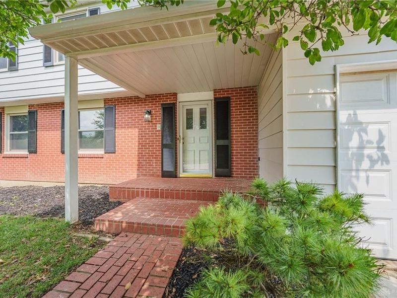 7321 Union Schoolhouse Road, Riverside, OH 45424 Photo 6