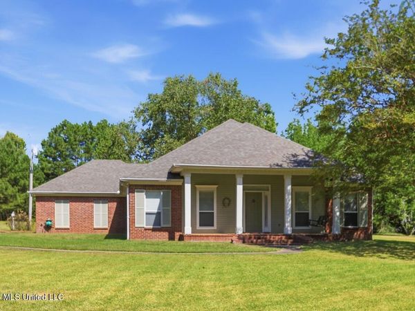 2265 Jack Johnson Road, Terry, MS 39170