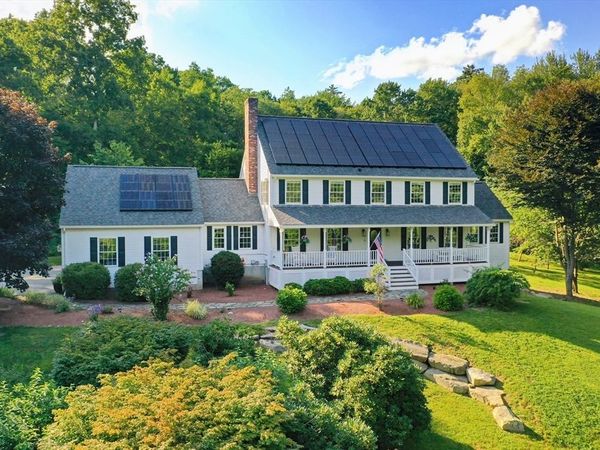 176 Spring St, Hopkinton, MA 01748