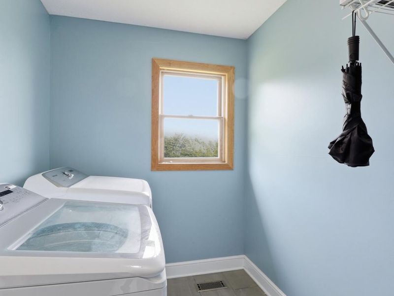 10025 County Road 15, Zanesfield, OH 43360 Photo 12
