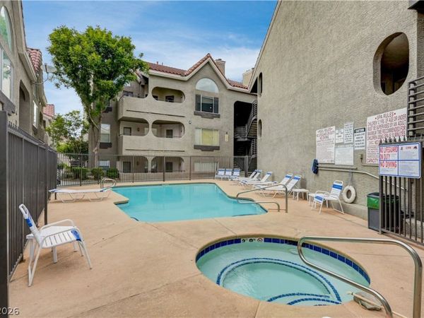 701 Capri Drive, Unit 13B, Boulder City, NV 89005
