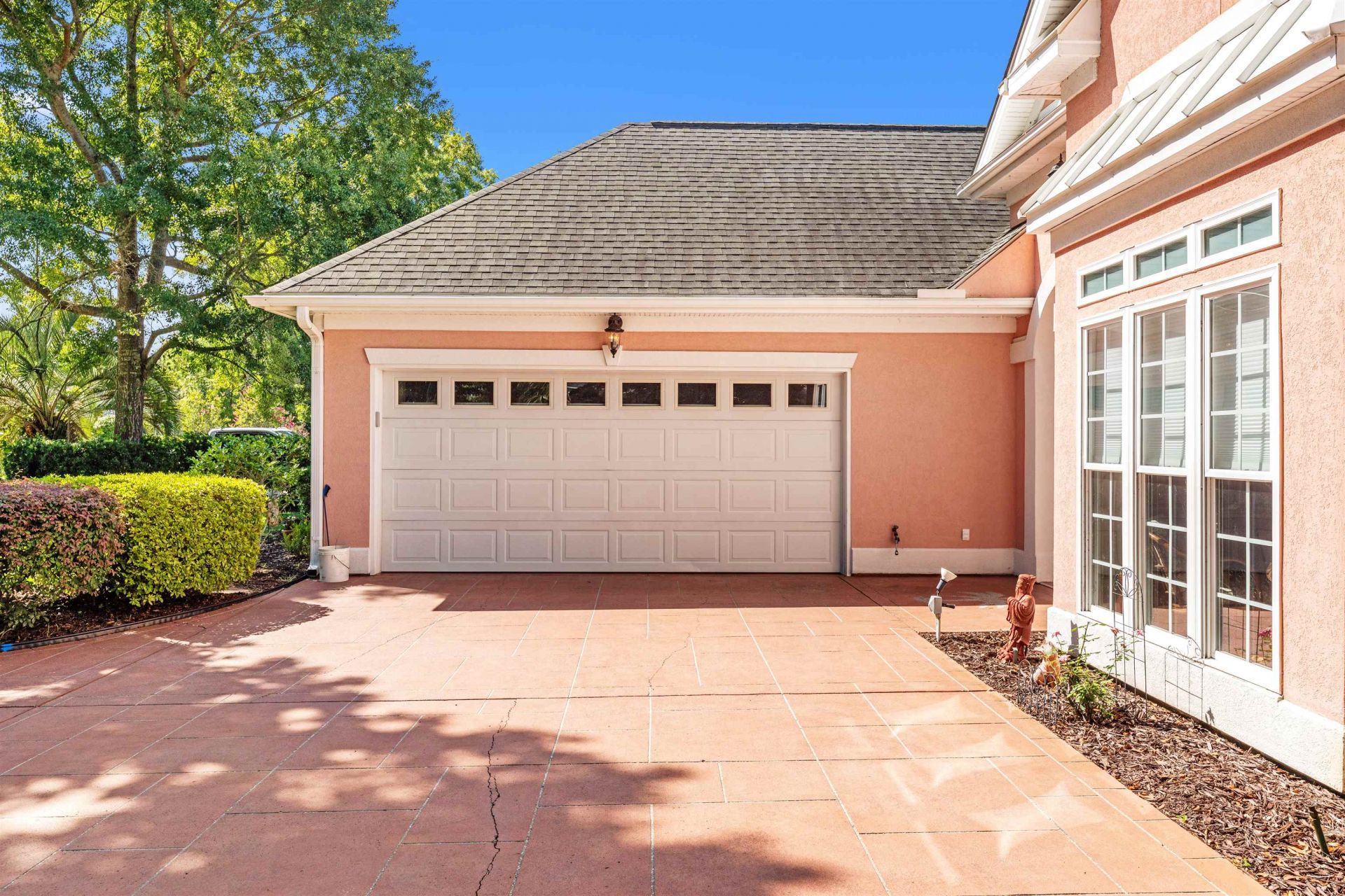 1472 Fox Hollow Way Photo 3