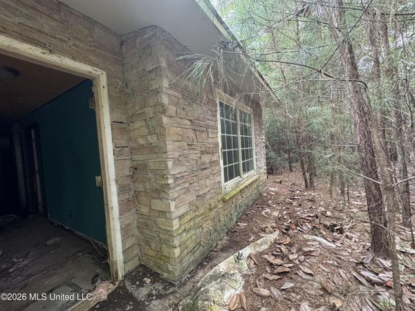 22074 Hightower Road, Pass Christian, MS 39571