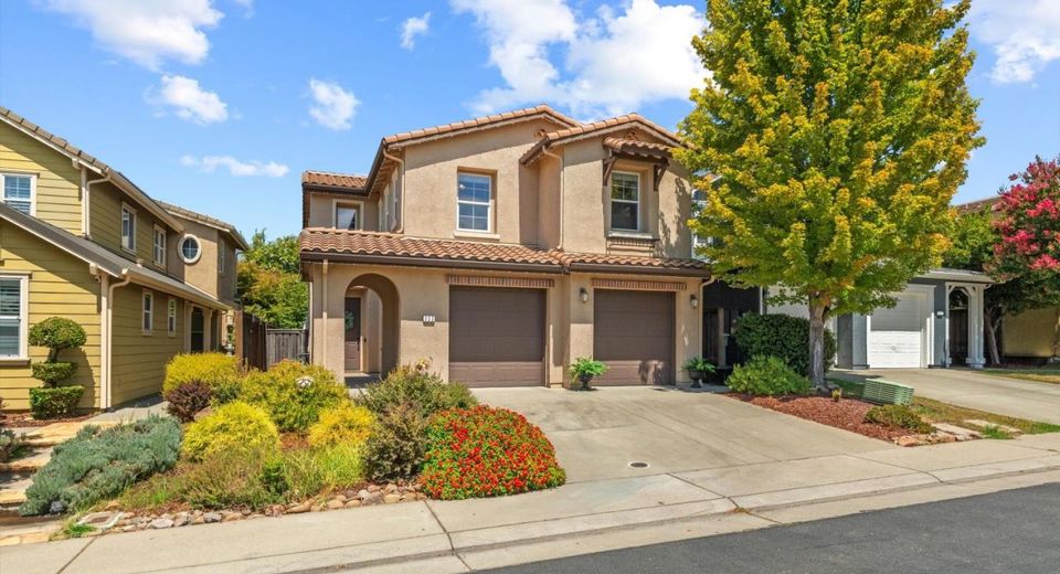 933 Campfire Cir, Rocklin, CA 95765 Photo
