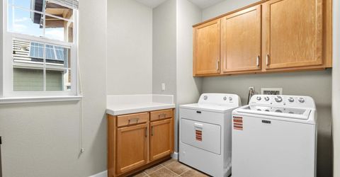 933 Campfire Cir, Rocklin, CA 95765 Photo