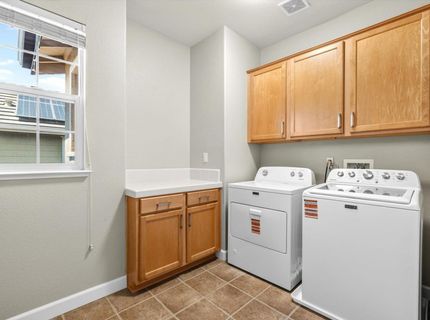 933 Campfire Cir, Rocklin, CA 95765 Photo