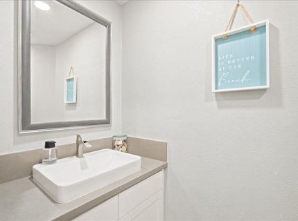 6715 Ashington Way, Elk Grove, CA 95758 Photo