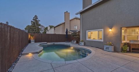 6715 Ashington Way, Elk Grove, CA 95758 Photo