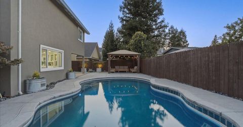 6715 Ashington Way, Elk Grove, CA 95758 Photo