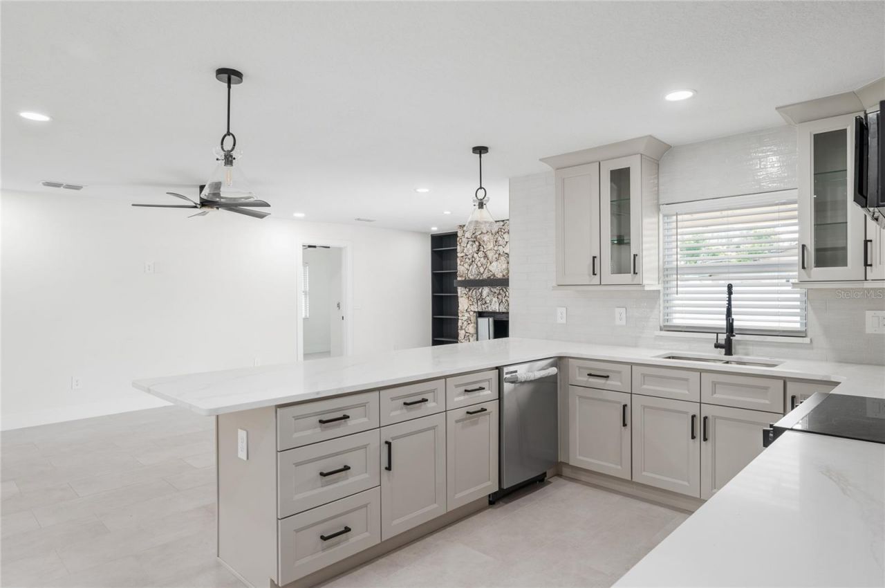 5112 Jeannine Court , Orlando, FL 32807 Photo