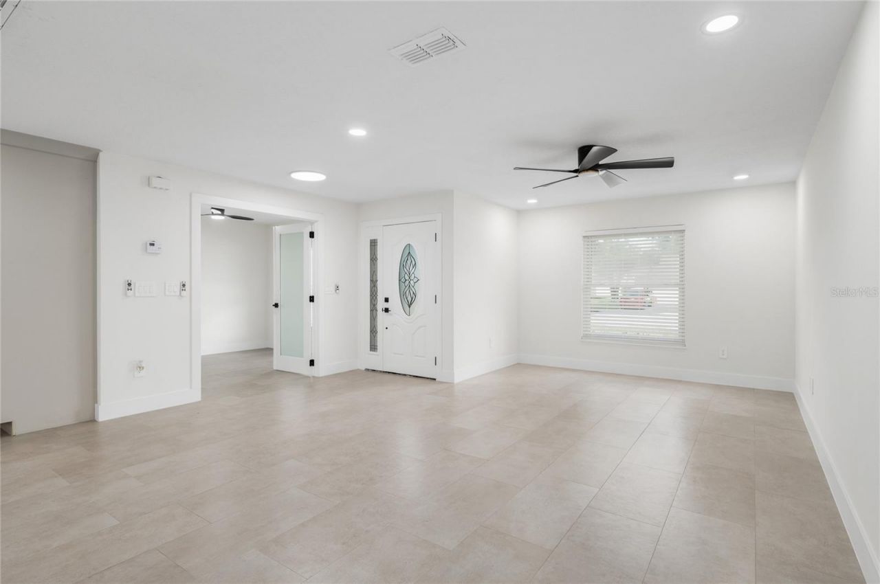 5112 Jeannine Court , Orlando, FL 32807 Photo