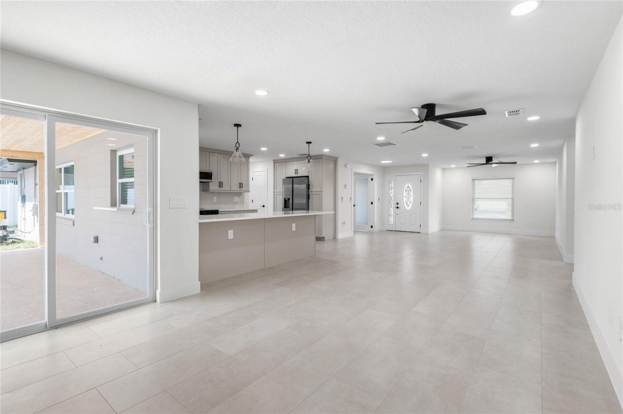 5112 Jeannine Court , Orlando, FL 32807 Photo