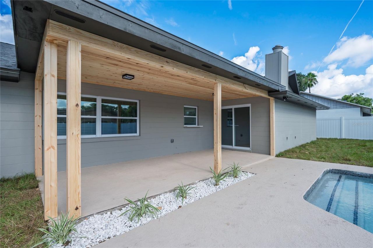 5112 Jeannine Court , Orlando, FL 32807 Photo
