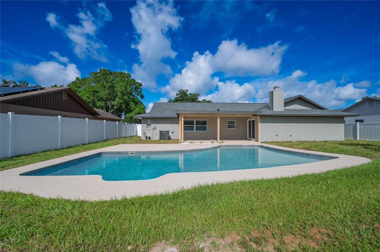 5112 Jeannine Court , Orlando, FL 32807 Photo