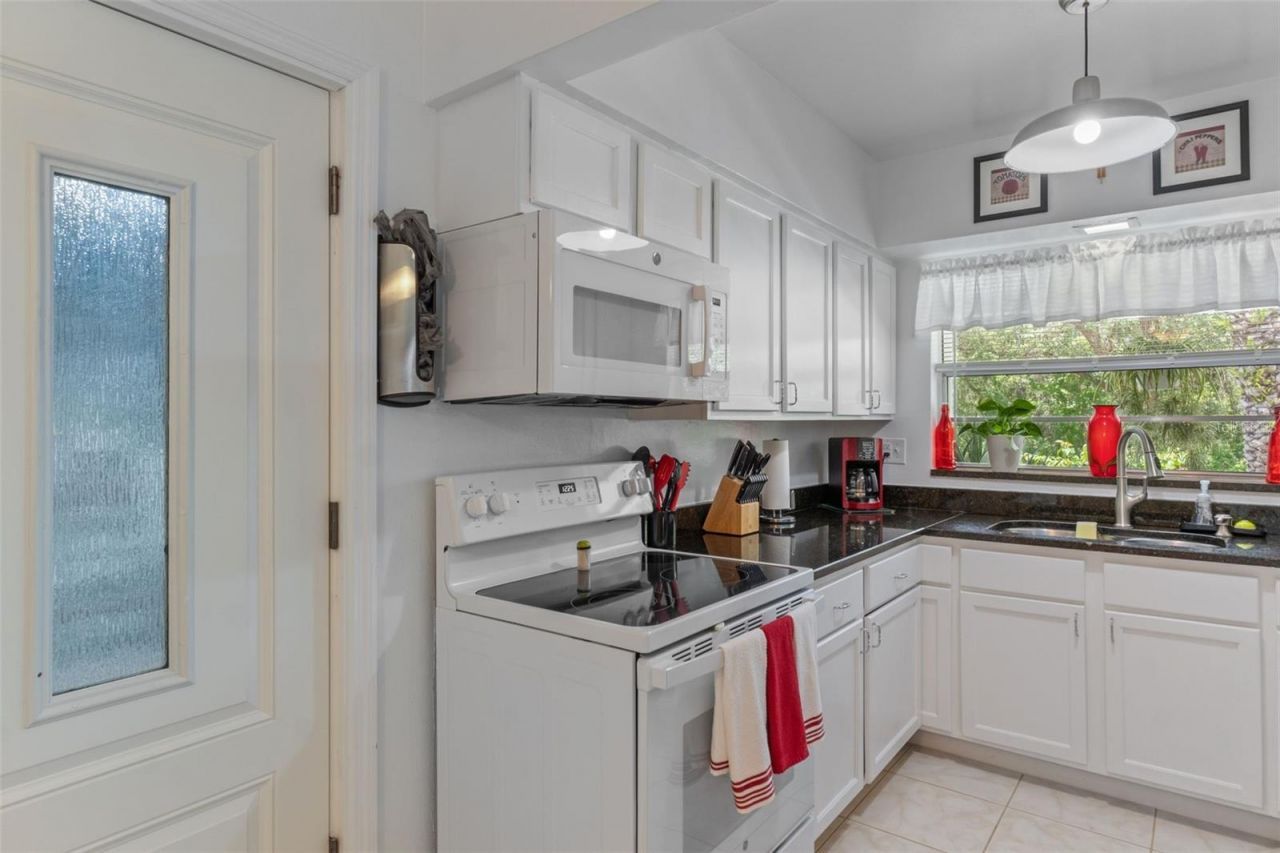 3367 S Apopka Avenue, Inverness, FL 34452 Photo