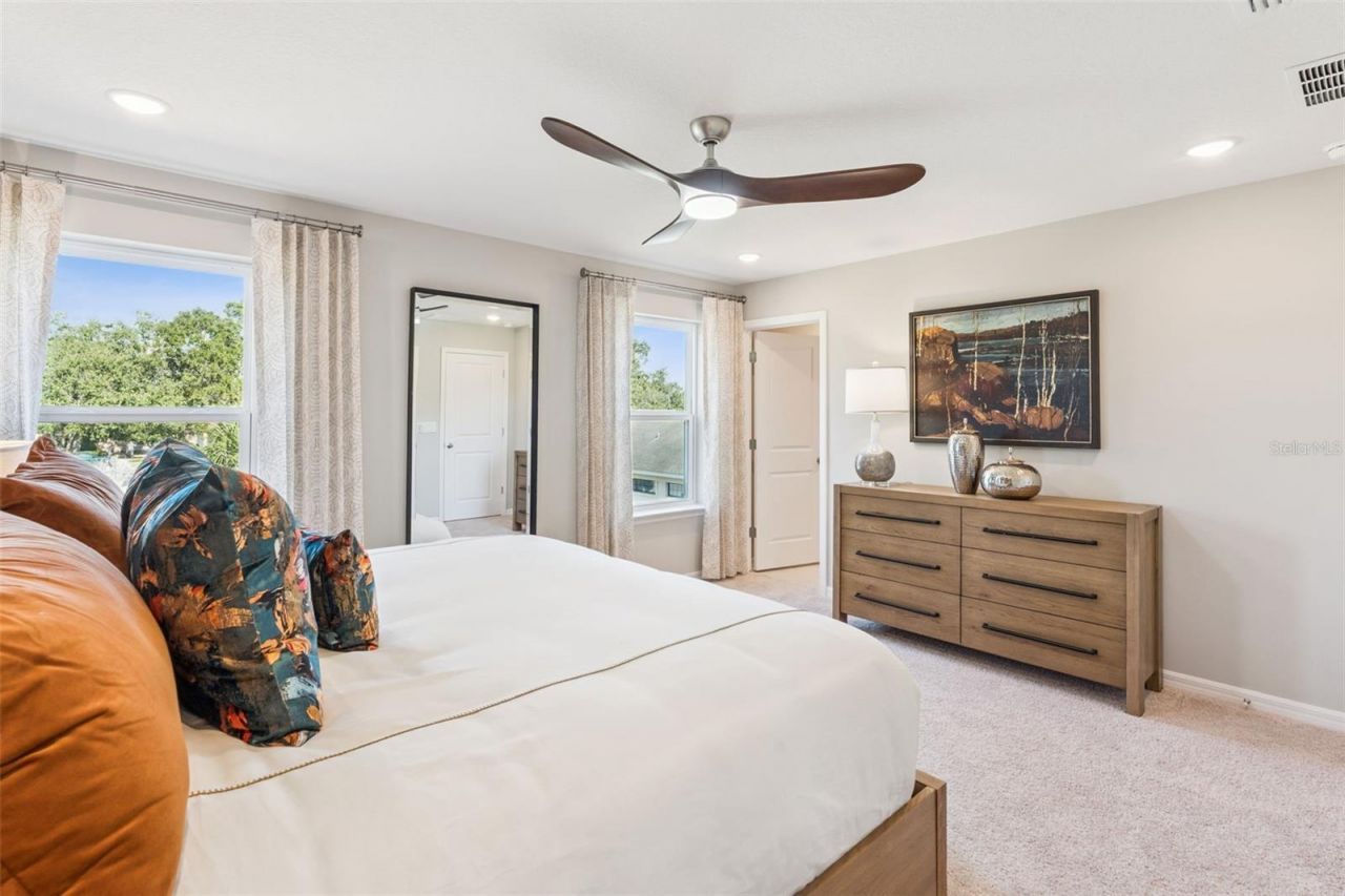 2303 Red Pine Court , Eustis, FL 32726 Photo