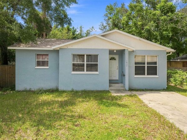 1037 E YUKON STREET , TAMPA, FL 33604
