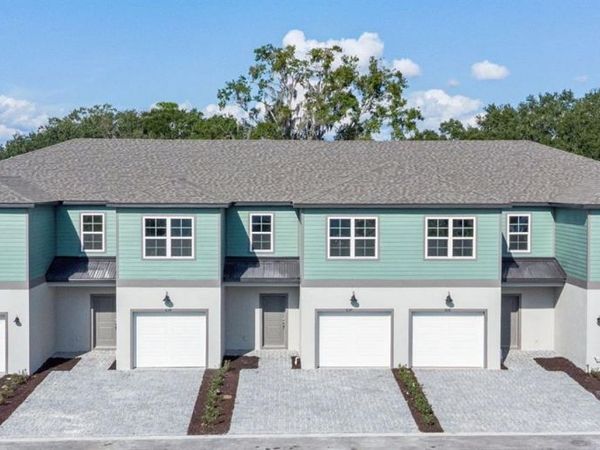 2302 RED PINE COURT , EUSTIS, FL 32726