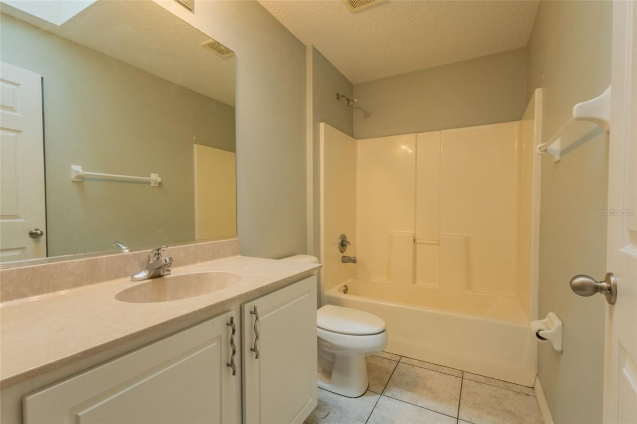 3 Ricker Place , Palm Coast, FL 32164 Photo