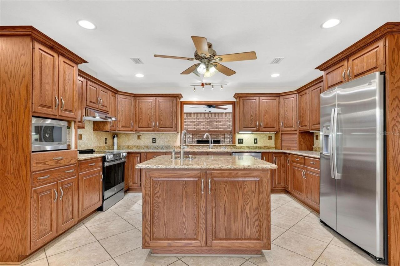 445 Polite Drive , Deltona, FL 32725 Photo