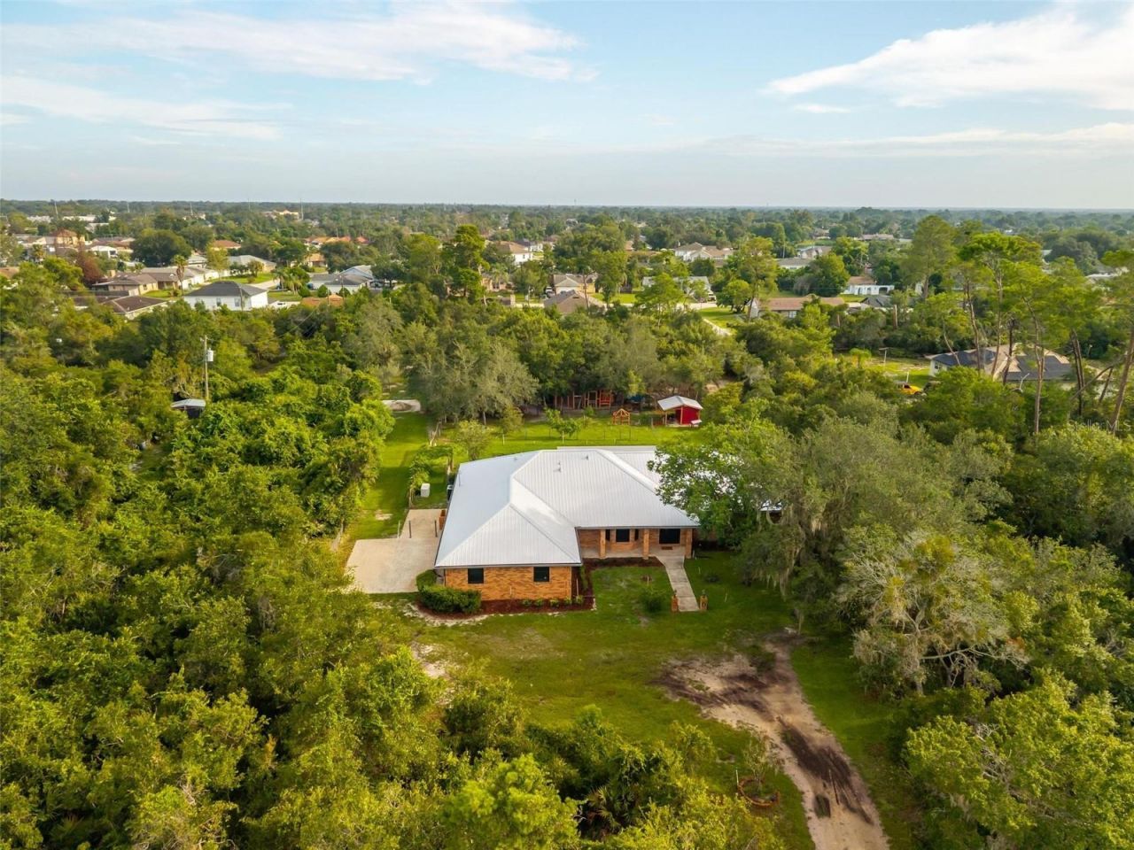 445 Polite Drive , Deltona, FL 32725 Photo
