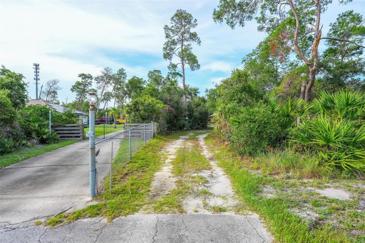 445 Polite Drive , Deltona, FL 32725 Photo