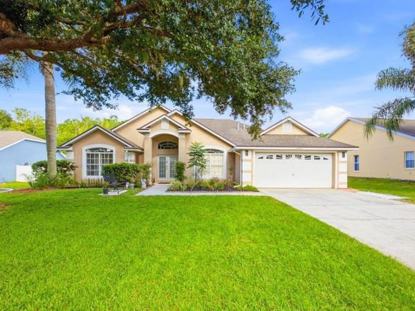 566 MONTANA AVENUE , DAVENPORT, FL 33897