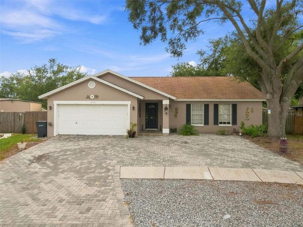 1018 PEACHWOOD DRIVE , BRANDON, FL 33510