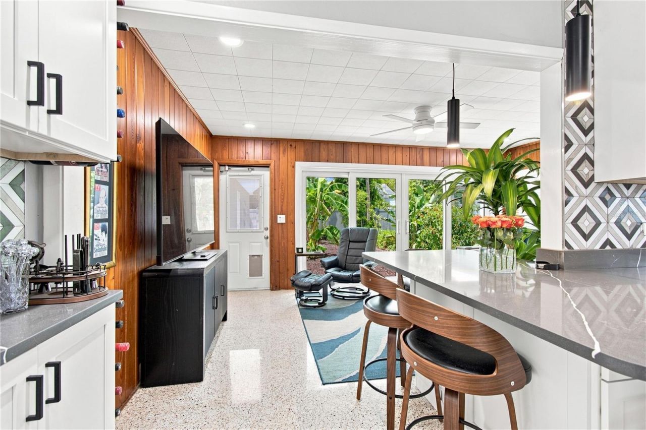 3005 10th Avenue N, Saint Petersburg, FL 33713 Photo