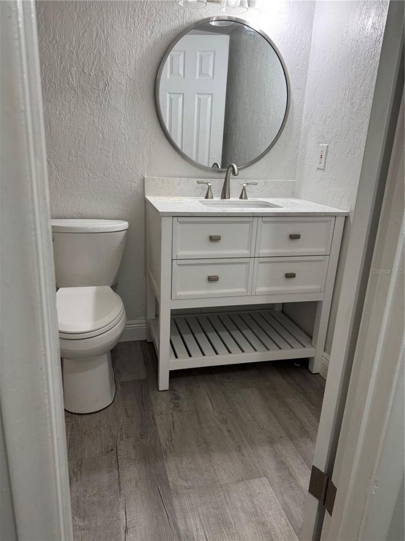 3427 Clark Rd , Unit 127, Sarasota, FL 34231 Photo