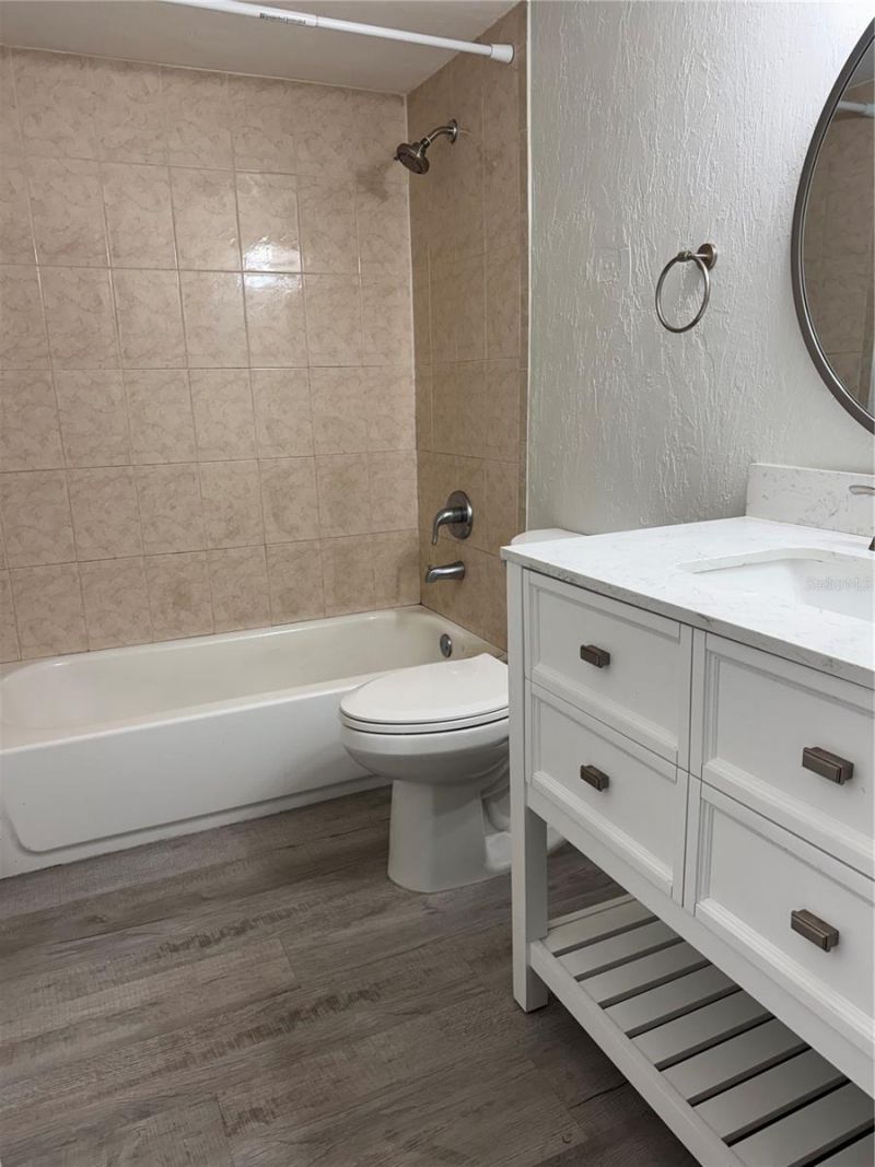 3427 Clark Rd , Unit 127, Sarasota, FL 34231 Photo