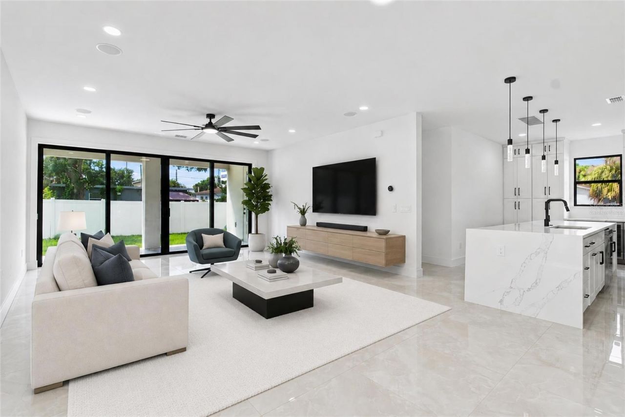 4122 W Nassau Street, Tampa, FL 33607 Photo