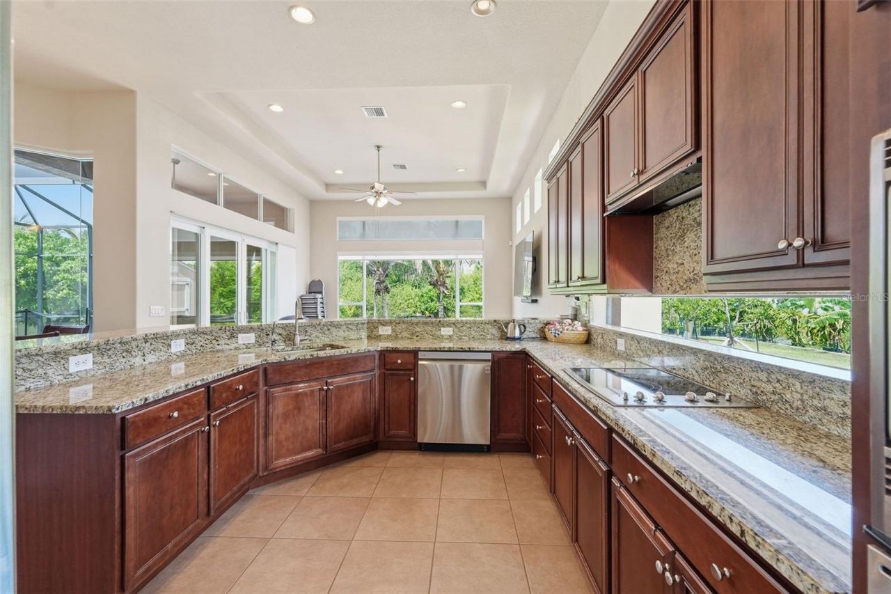 5416 Conch Shell Place , Apollo Beach, FL 33572 Photo