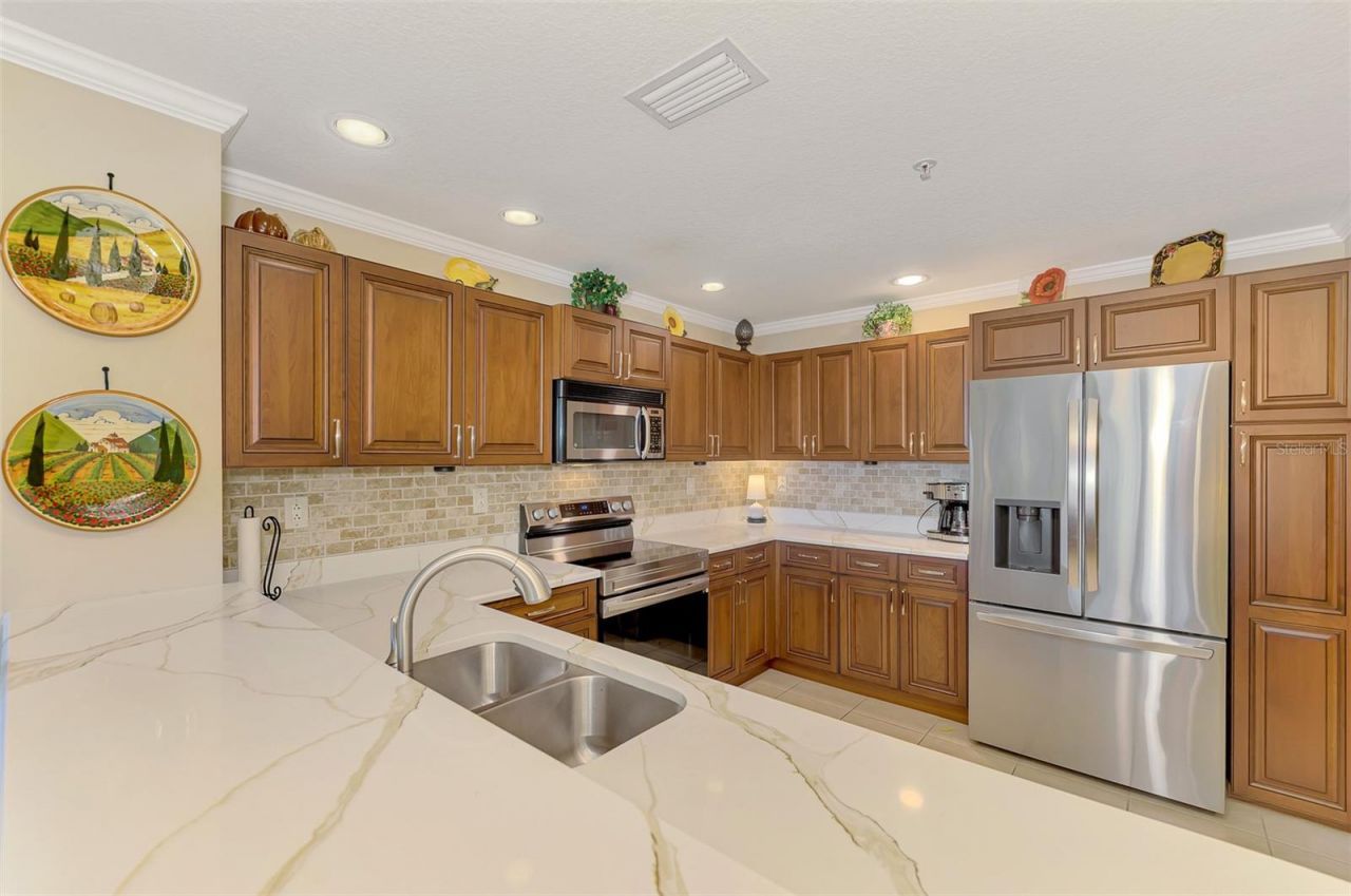 1771 Ringling Boulevard , Unit 903, Sarasota, FL 34236 Photo