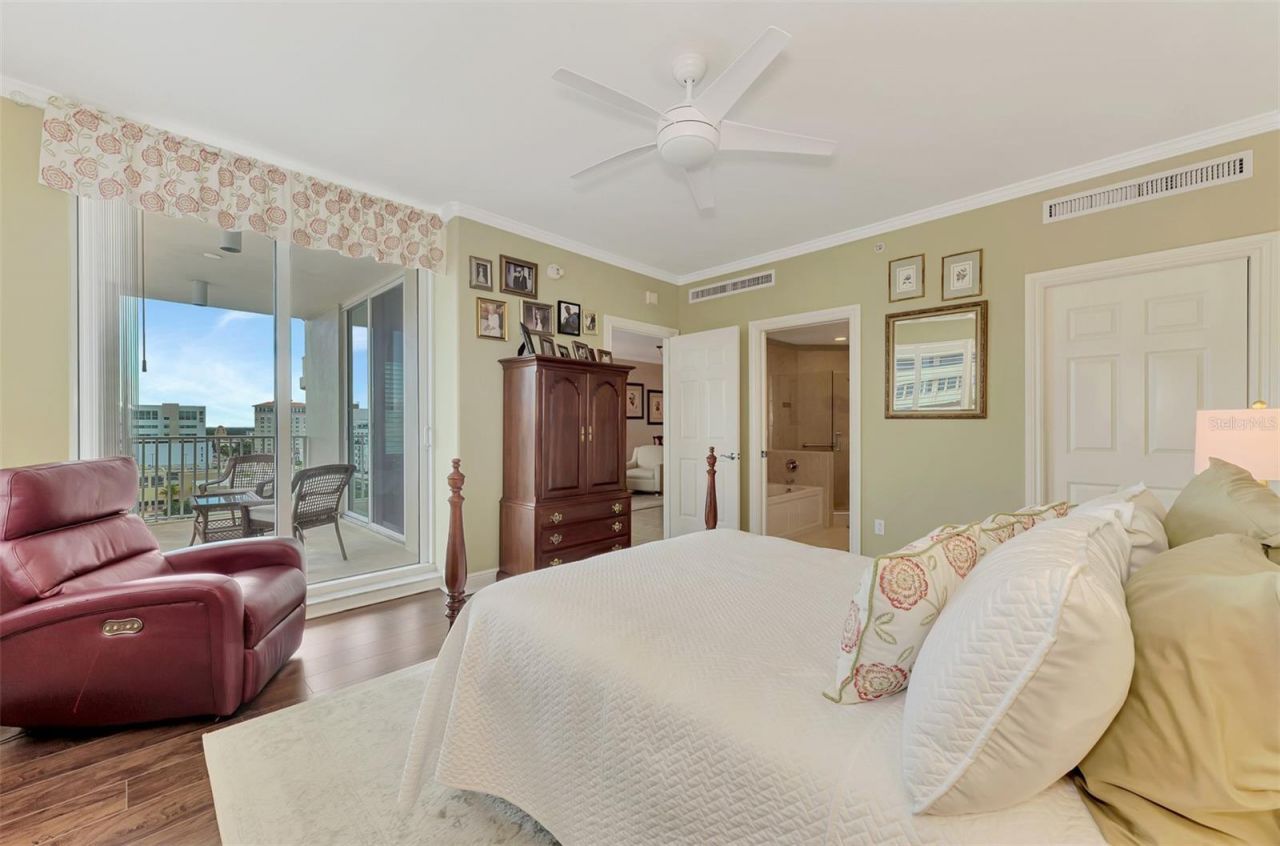 1771 Ringling Boulevard , Unit 903, Sarasota, FL 34236 Photo
