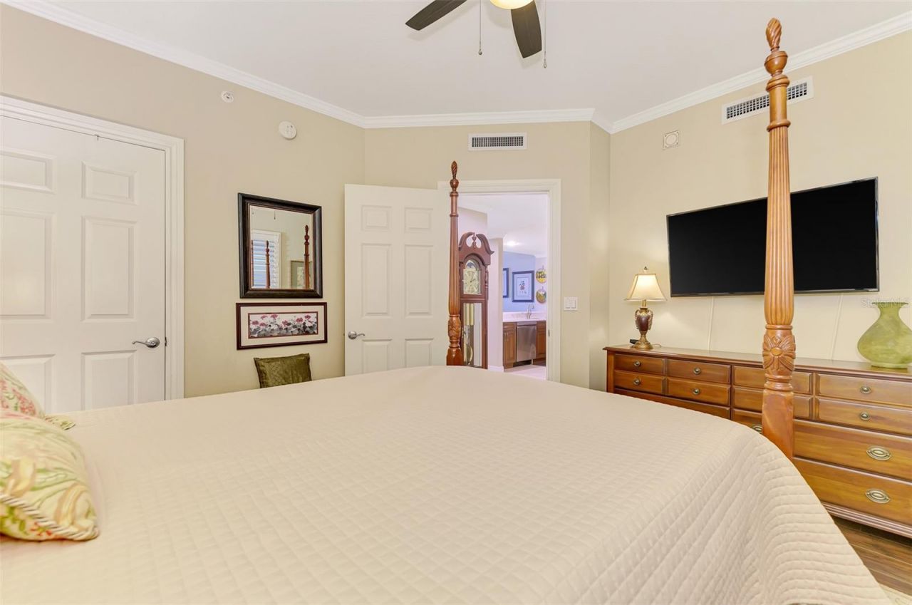 1771 Ringling Boulevard , Unit 903, Sarasota, FL 34236 Photo