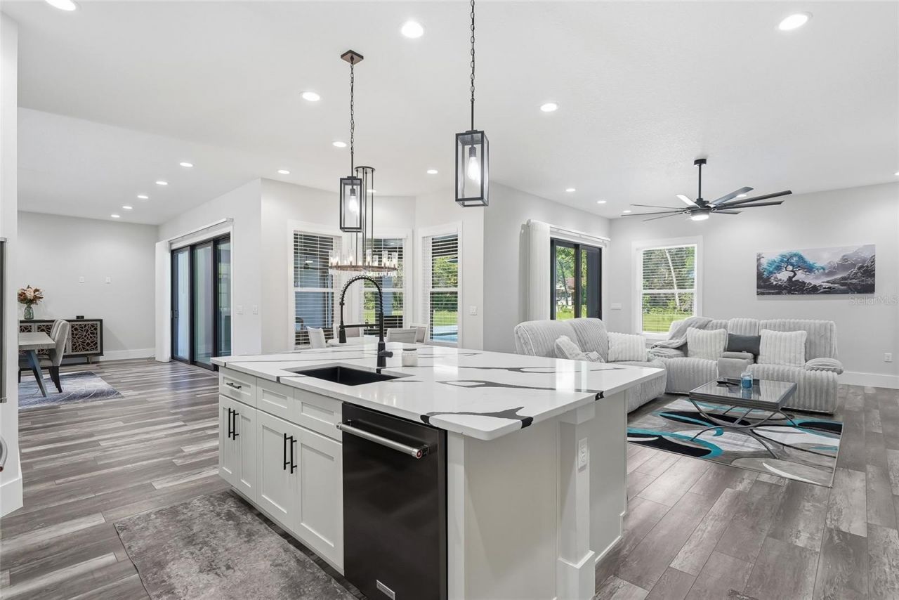 4550 S Cascade Avenue, Inverness, FL 34452 Photo